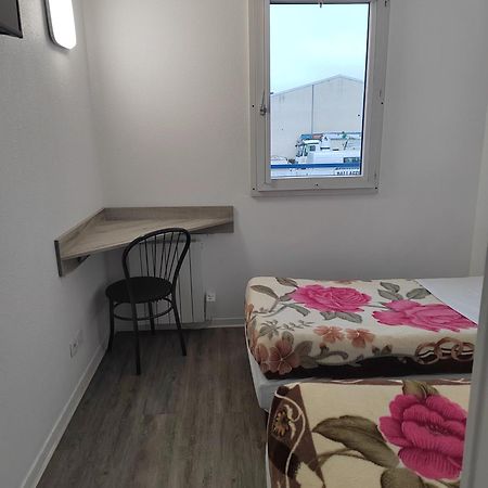 Alpha Hotel Bouafle Zewnętrze zdjęcie